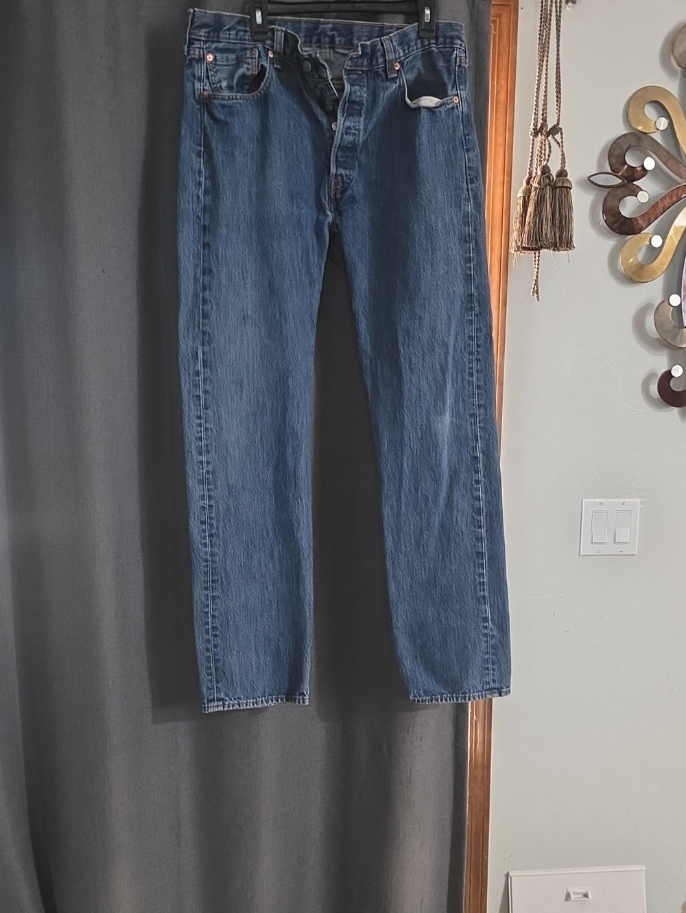Levi's Men's Straight Fit Dark Blue Jeans
